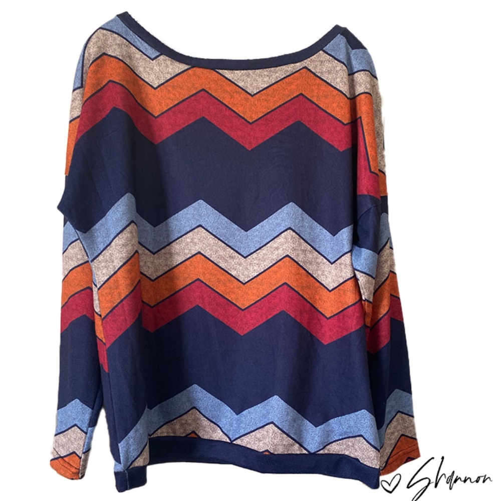Boat Neck Chevron Knitted Top